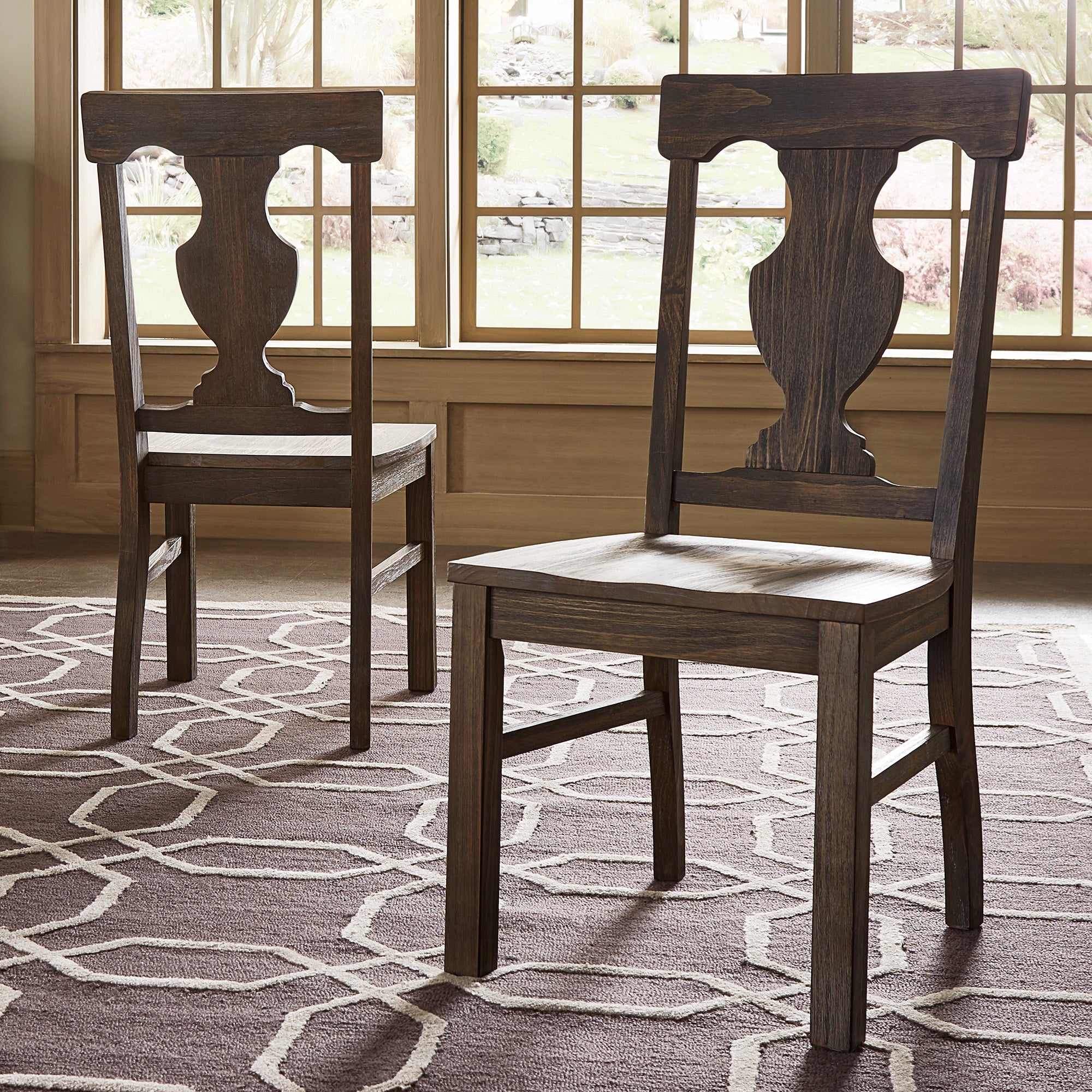 Farmhouse fiddleback online chairs