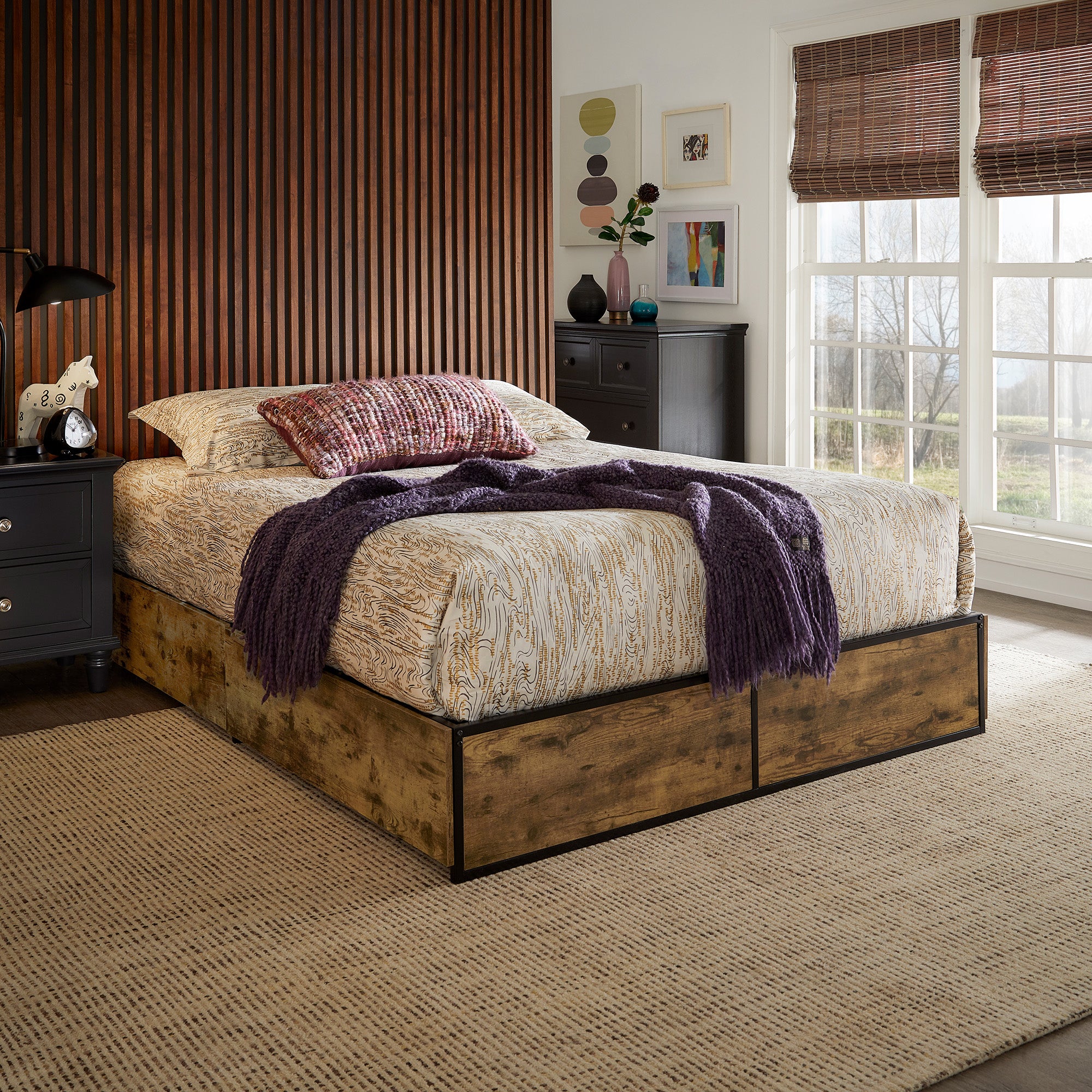 Queen platform with drawers online